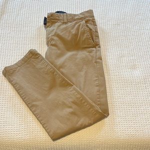 Tommy Hilfiger khakis slim fit